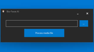 Blur Faces AI